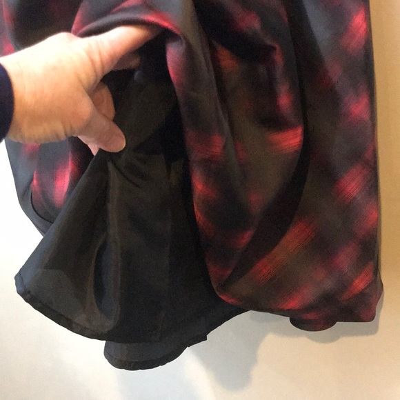 The Limited Black/Red Strapless Dress - Picture 6 of 7